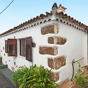 casa-canaria-el-sauzal.tenerifehoteles.net/