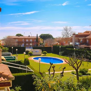  Apartamento Vilanova Pool España