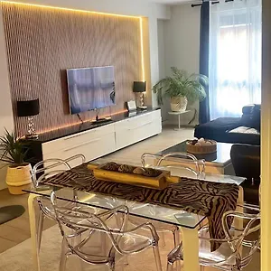 apartamento-moderno-en-bilbao-centro.bilbaohotelsspain.com/